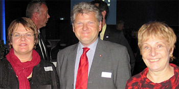 v.l.: Dr. Silke Lesemann, Stefan Politze und Sigrid Leuschner